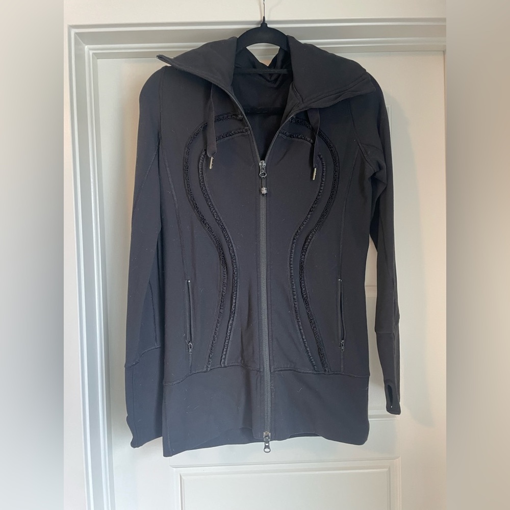 Lululemon Hooded Define Jacket in black with ruffle detail